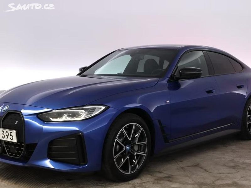 BMW i4, eDrive40 GC Tažné Ambient Kam
